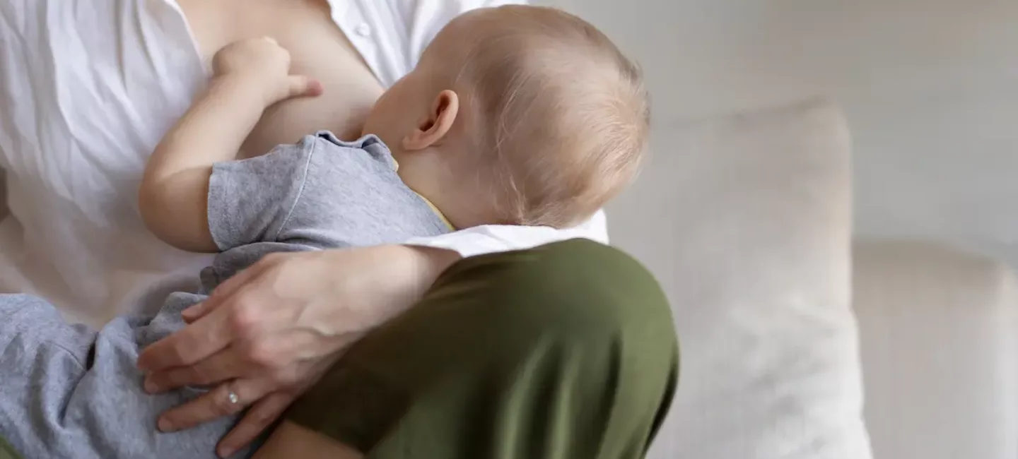 Comment apaiser les crevasses au sein liées à l'allaitement maternel ?